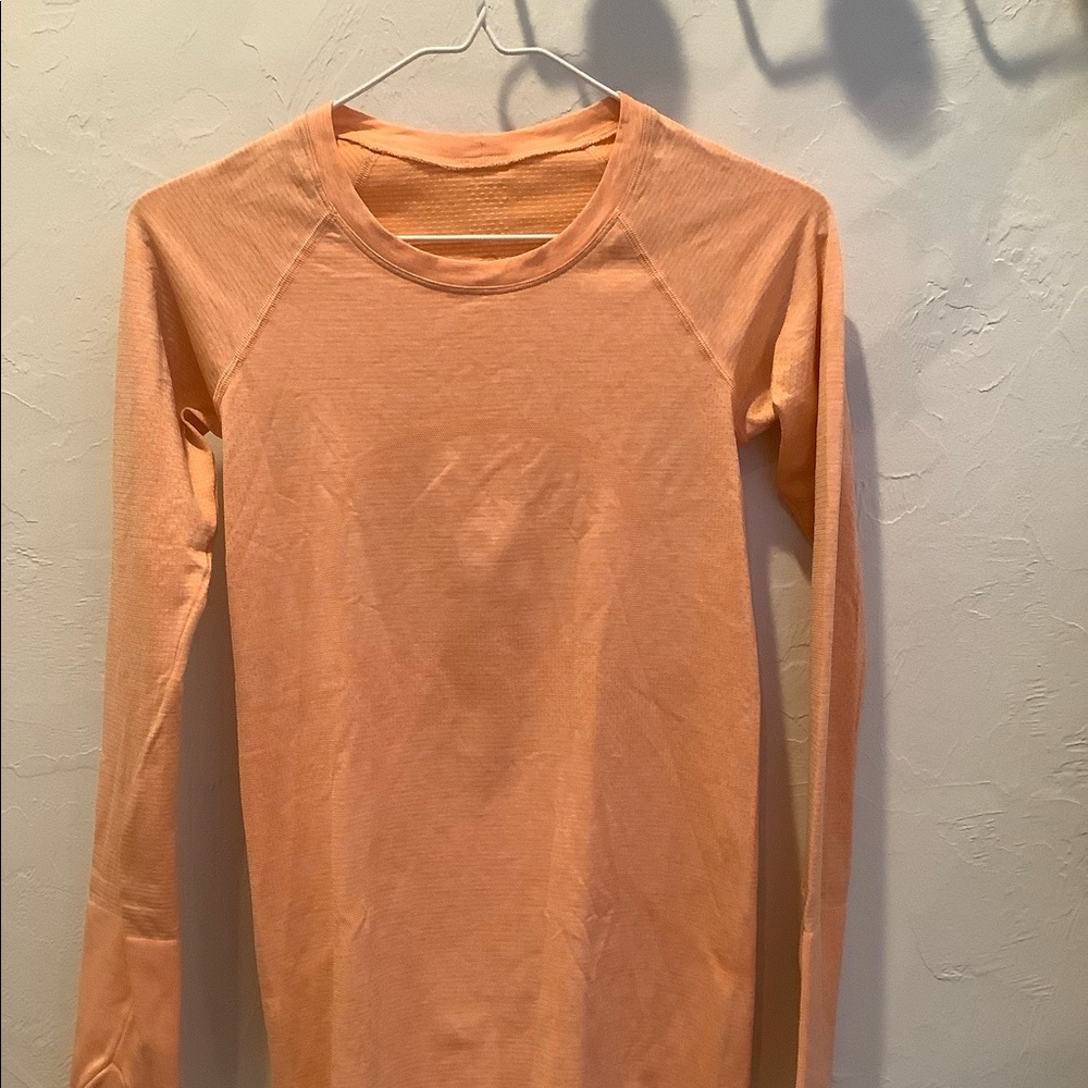 Lululemon Swiftly Tech Long sleeve